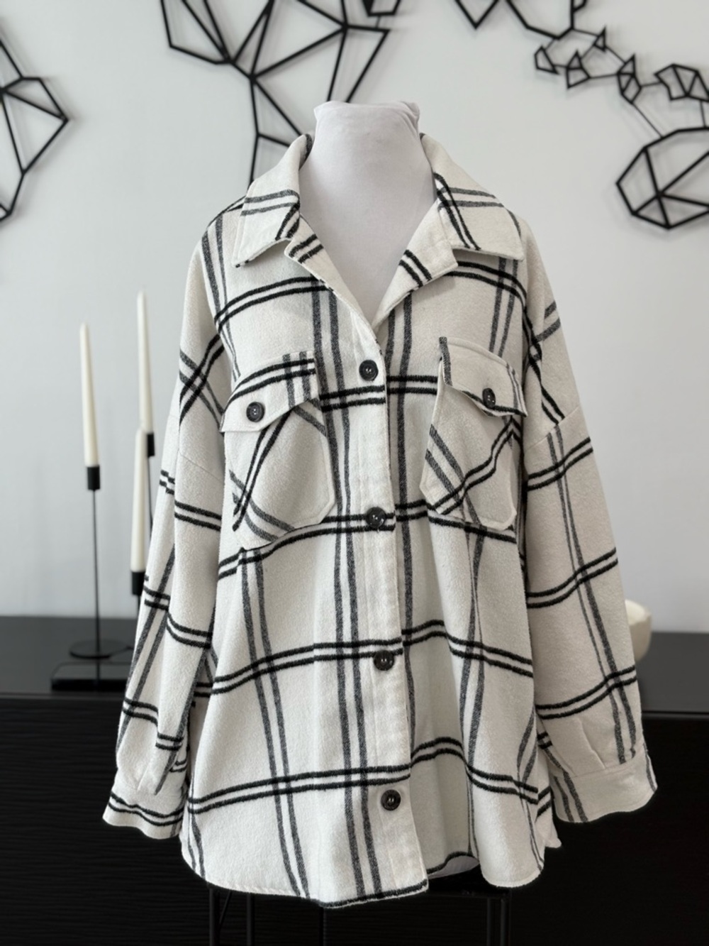 Thread & Supply Cream Plaid Shacket Black Check Oversized Cozy Size M Jacket